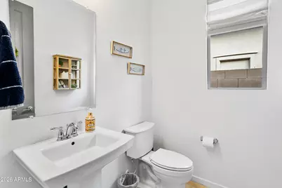 2819 E Los Gatos Drive, Phoenix, AZ 85050 - Photo 15