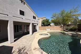 2538 E Mine Creek Rd, Phoenix, AZ 85024 - Photo 33