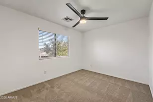 2538 E Mine Creek Rd, Phoenix, AZ 85024 - Photo 23