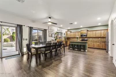 2538 E Mine Creek Road, Phoenix, AZ 85024 - Photo 9