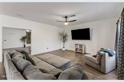 2538 E Mine Creek Road, Phoenix, AZ 85024 - Photo 7