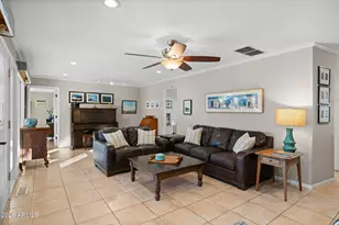 4209 E Patricia Jane Dr, Phoenix, AZ 85018 - Photo 9