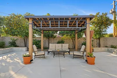 4209 E Patricia Jane Drive, Phoenix, AZ 85018 - Photo 33