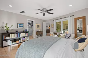 4209 E Patricia Jane Dr, Phoenix, AZ 85018 - Photo 17