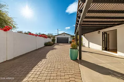 1501 E Earll Drive, Phoenix, AZ 85014 - Photo 5