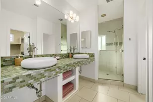 1501 E Earll Dr, Phoenix, AZ 85014 - Photo 17