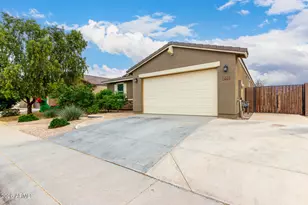 40121 W Curtis Way, Maricopa, AZ 85138 - Photo 3