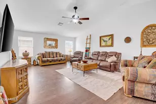 13980 W Mauna Loa Ln, Surprise, AZ 85379 - Photo 9