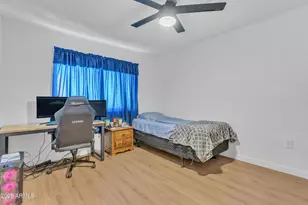 3925 E Wildwood Dr, Phoenix, AZ 85048 - Photo 27