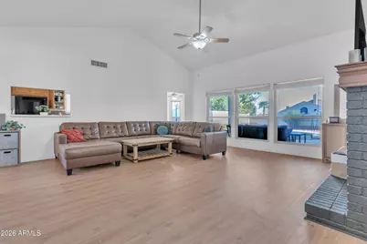 3925 E Wildwood Drive, Phoenix, AZ 85048 - Photo 5