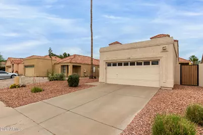 3938 E Graythorn Street, Phoenix, AZ 85044 - Photo 3