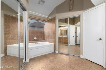 3938 E Graythorn Street, Phoenix, AZ 85044 - Photo 17