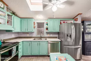 201 S Greenfield Rd, Mesa, AZ 85206 - Photo 3