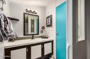 201 S Greenfield Rd, Mesa, AZ 85206 - Photo 9