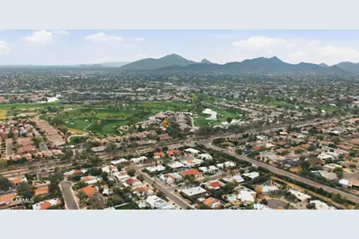 7618 E Ironwood Drive, Scottsdale, AZ 85258 - Photo 9