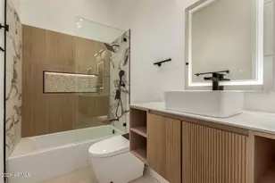 4843 E Estevan Rd, Phoenix, AZ 85054 - Photo 25