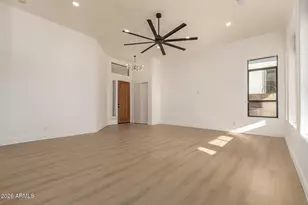 4843 E Estevan Rd, Phoenix, AZ 85054 - Photo 9