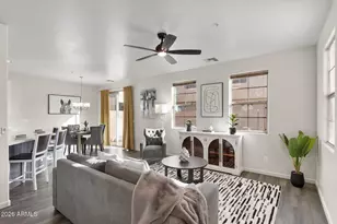 1433 N 80th Ln, Phoenix, AZ 85043 - Photo 3