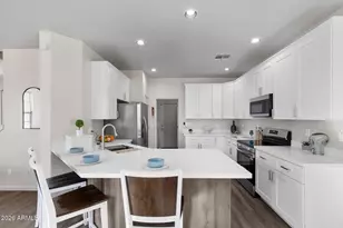 1433 N 80th Ln, Phoenix, AZ 85043 - Photo 9