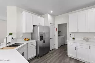 1433 N 80th Ln, Phoenix, AZ 85043 - Photo 7