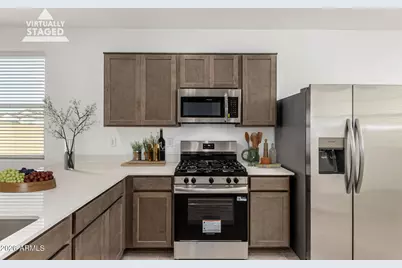 9836 W Catalina Drive, Phoenix, AZ 85037 - Photo 7