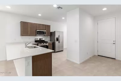 9812 W Catalina Drive, Phoenix, AZ 85037 - Photo 5