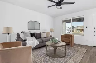 2529 E Commonwealth Cir, Chandler, AZ 85225 - Photo 3