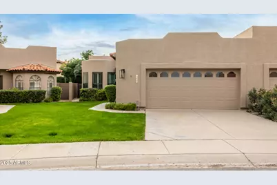 4217 E Altadena Avenue, Phoenix, AZ 85028 - Photo 1