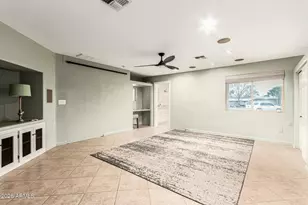 19630 N 18th Dr, Phoenix, AZ 85027 - Photo 17