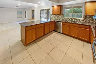 6339 W Range Mule Dr, Phoenix, AZ 85083 - Photo 9