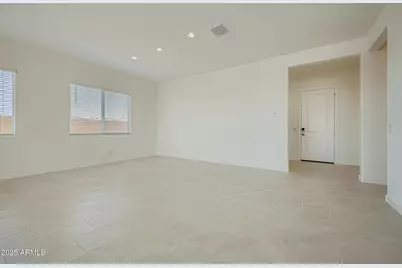 17625 W Lupine Avenue, Goodyear, AZ 85338 - Photo 11