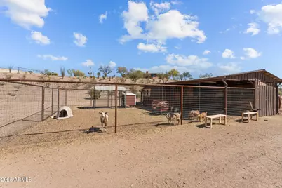 890 W Palo Verde Drive, Wickenburg, AZ 85390 - Photo 33