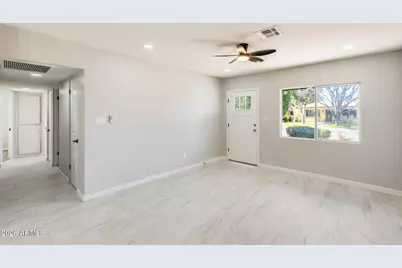 6715 N 32nd Drive, Phoenix, AZ 85017 - Photo 5