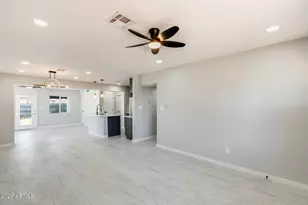 6715 N 32nd Dr, Phoenix, AZ 85017 - Photo 3