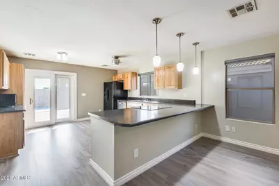 23189 W Ashleigh Marie Drive, Buckeye, AZ 85326 - Photo 11