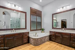 10876 E Celestial Dr, Scottsdale, AZ 85262 - Photo 23