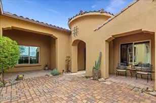 10876 E Celestial Dr, Scottsdale, AZ 85262 - Photo 5