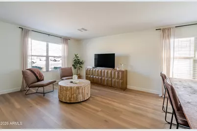 10561 W Louise Drive, Peoria, AZ 85383 - Photo 5