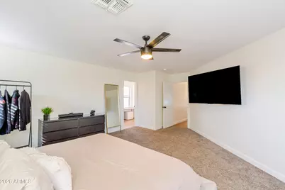 10561 W Louise Drive, Peoria, AZ 85383 - Photo 21