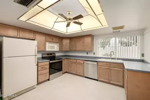 3820 W Woodridge Dr, Glendale, AZ 85308 - Photo 15