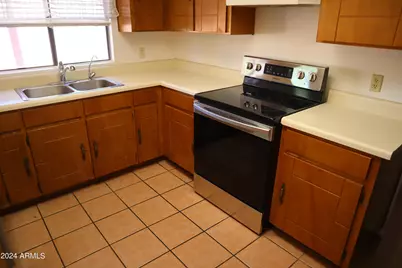 2281 S Iris Drive, Sierra Vista, AZ 85635 - Photo 7