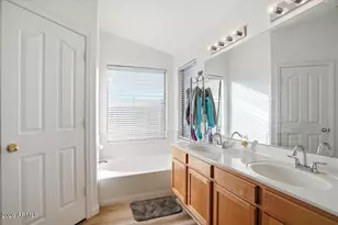 25836 N 66th Dr, Phoenix, AZ 85083 - Photo 21