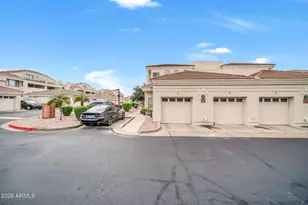 8270 N Hayden Rd, Scottsdale, AZ 85258 - Photo 13