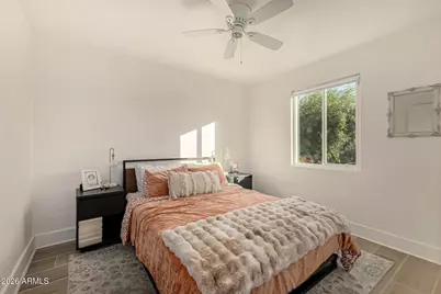 811 E El Caminito Drive, Phoenix, AZ 85020 - Photo 5