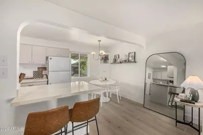 811 E El Caminito Drive, Phoenix, AZ 85020 - Photo 11