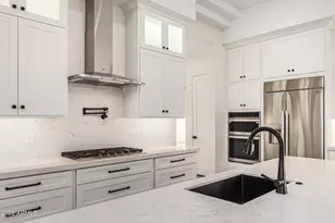 18225 W San Juan Ct, Litchfield Park, AZ 85340 - Photo 15