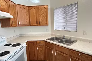 3809 W Oregon Ave, Phoenix, AZ 85019 - Photo 7