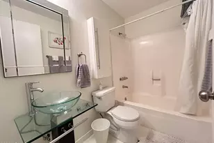 4601 N 73rd St, Scottsdale, AZ 85251 - Photo 17