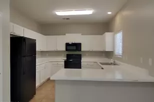 11418 W Mountain View Dr, Avondale, AZ 85323 - Photo 5