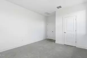 4206 S Springs Dr, Chandler, AZ 85249 - Photo 27